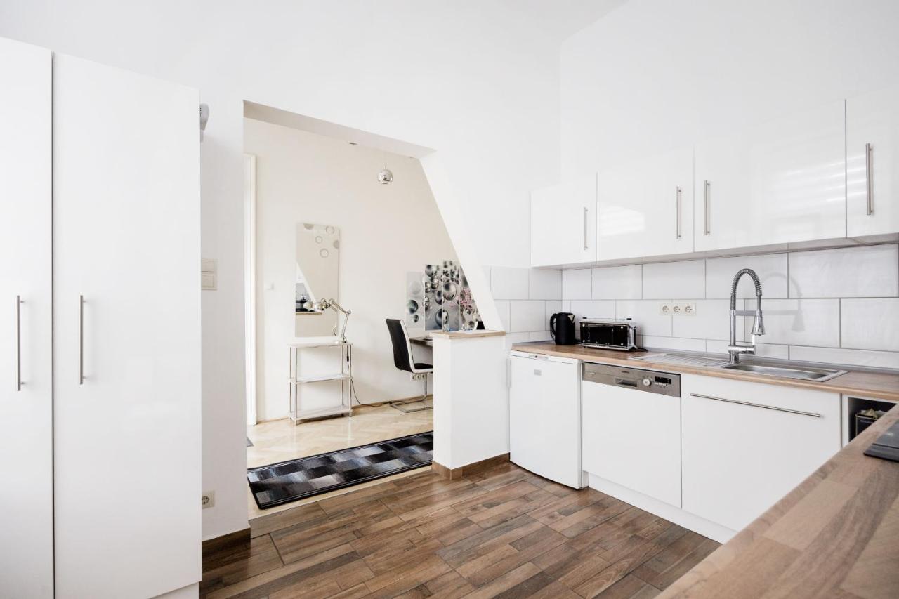 Bubbles Apartment บูดาเปสต์ ภายนอก รูปภาพ